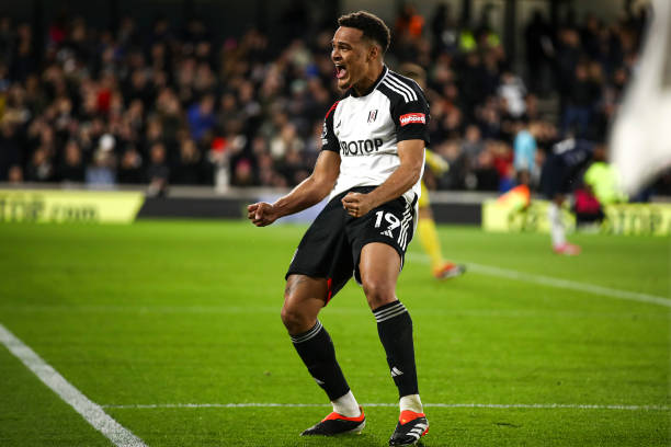 造成了内部 造成了内部